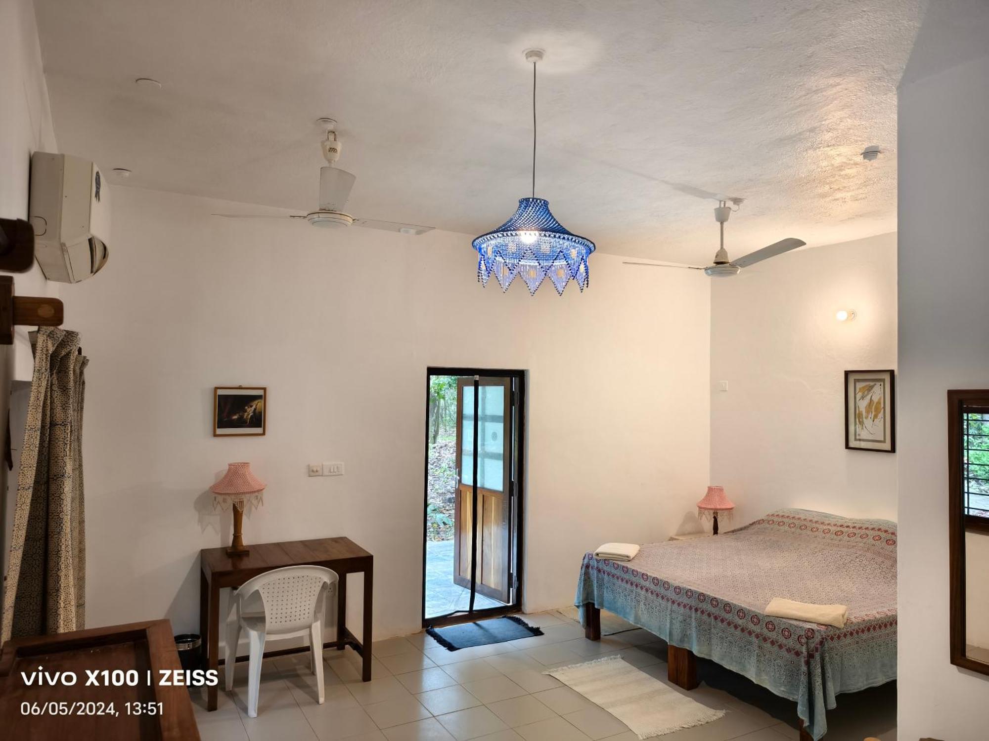 Isai Ambalam Guest House بونديتْشيري المظهر الخارجي الصورة