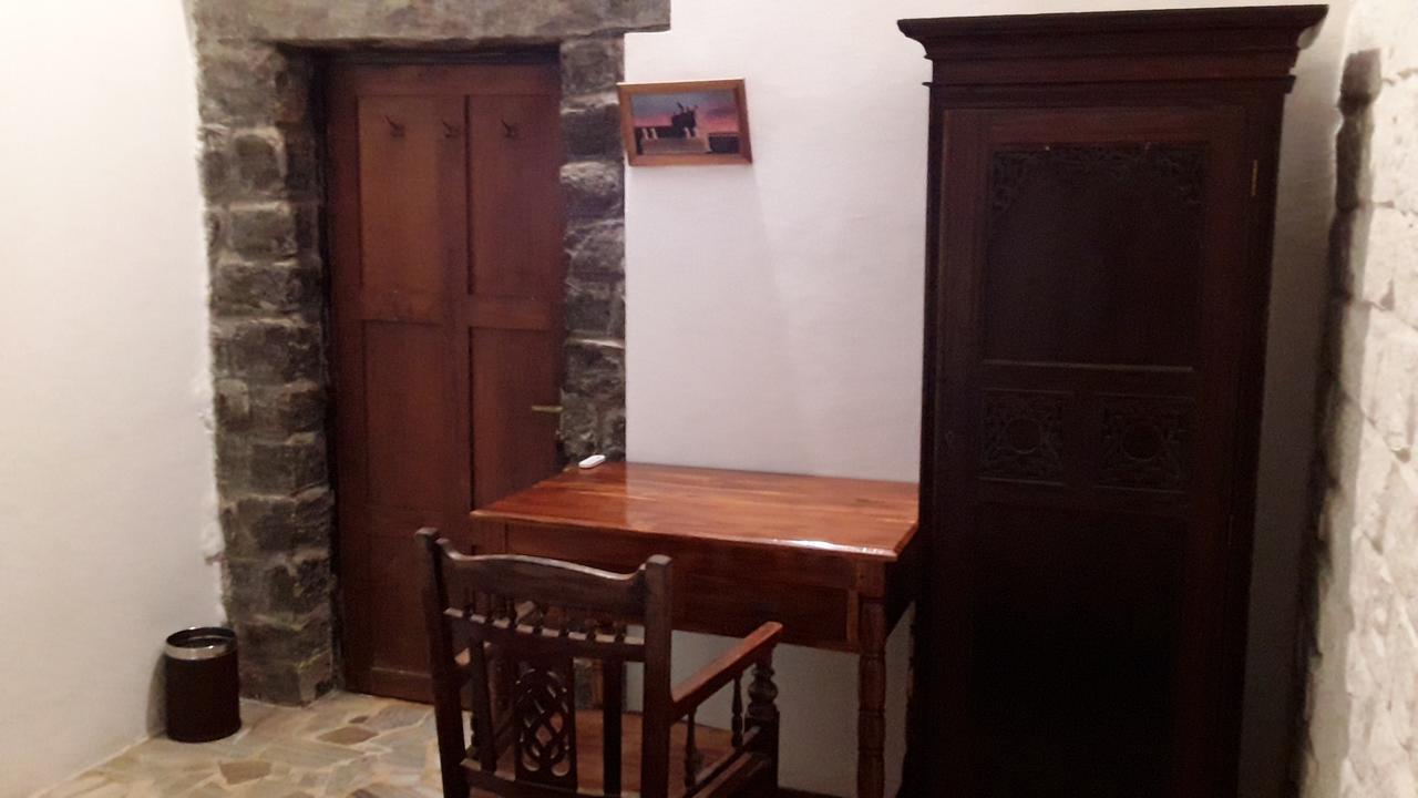 Isai Ambalam Guest House بونديتْشيري المظهر الخارجي الصورة