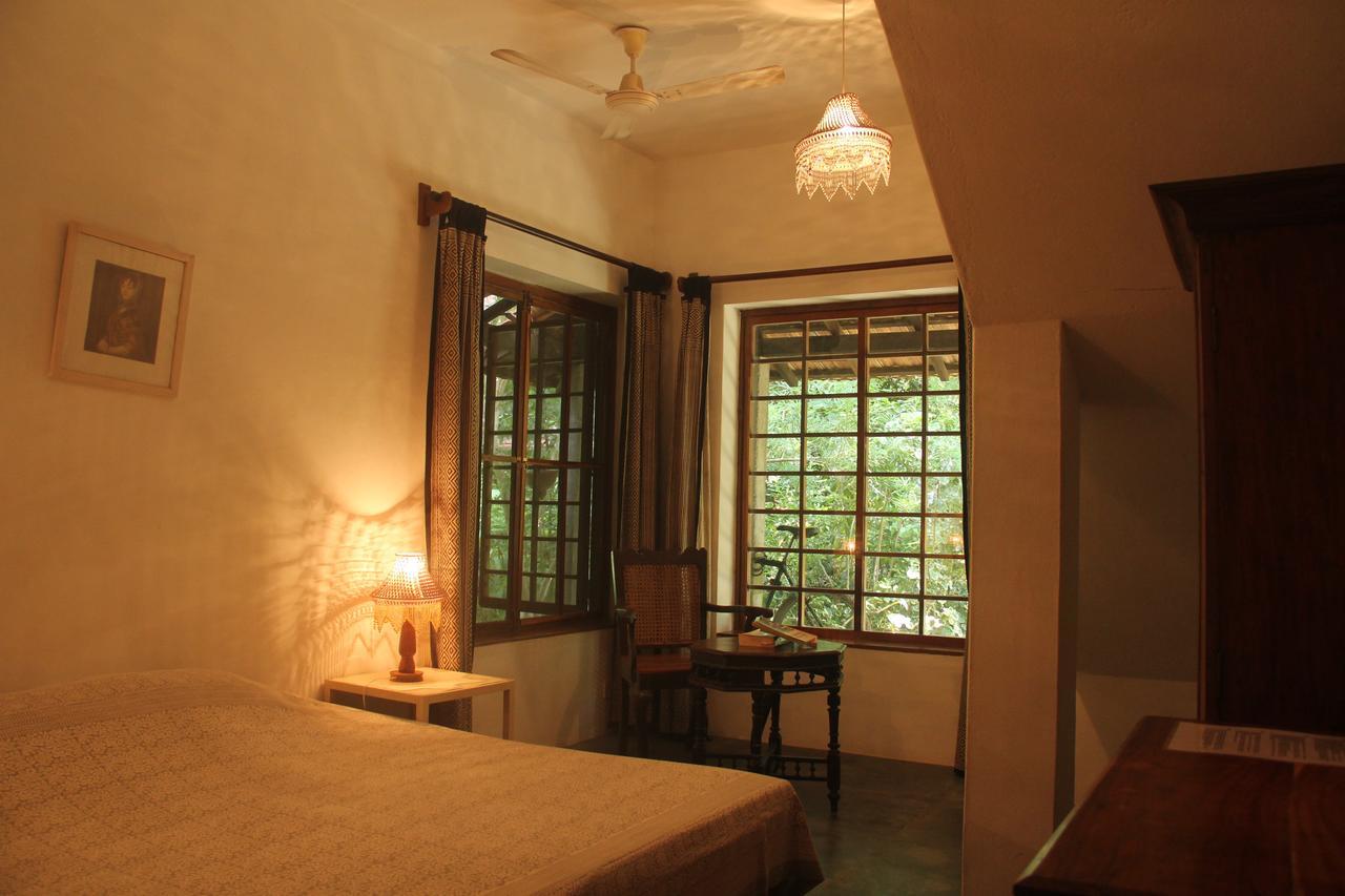 Isai Ambalam Guest House بونديتْشيري المظهر الخارجي الصورة