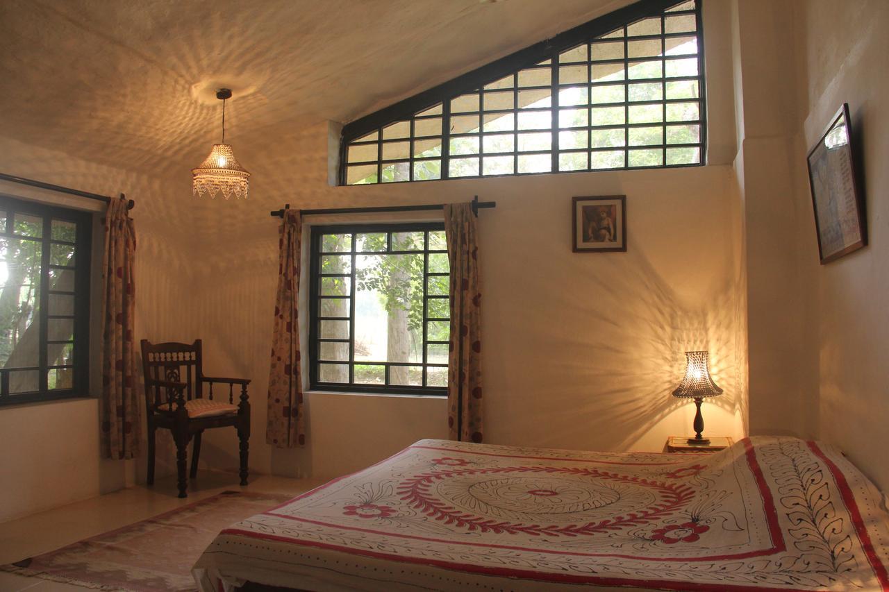 Isai Ambalam Guest House بونديتْشيري المظهر الخارجي الصورة