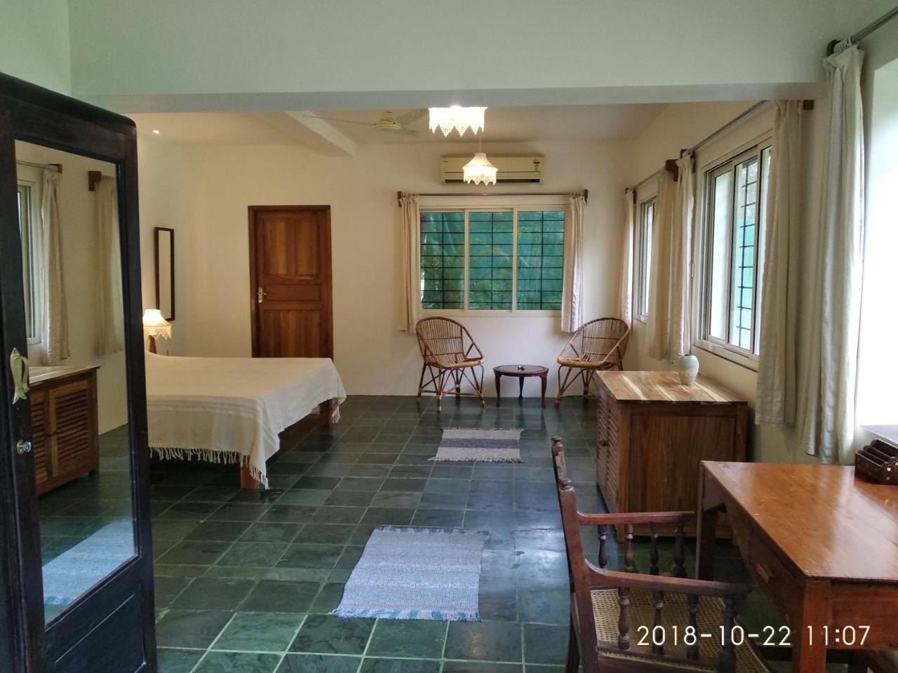 Isai Ambalam Guest House بونديتْشيري المظهر الخارجي الصورة