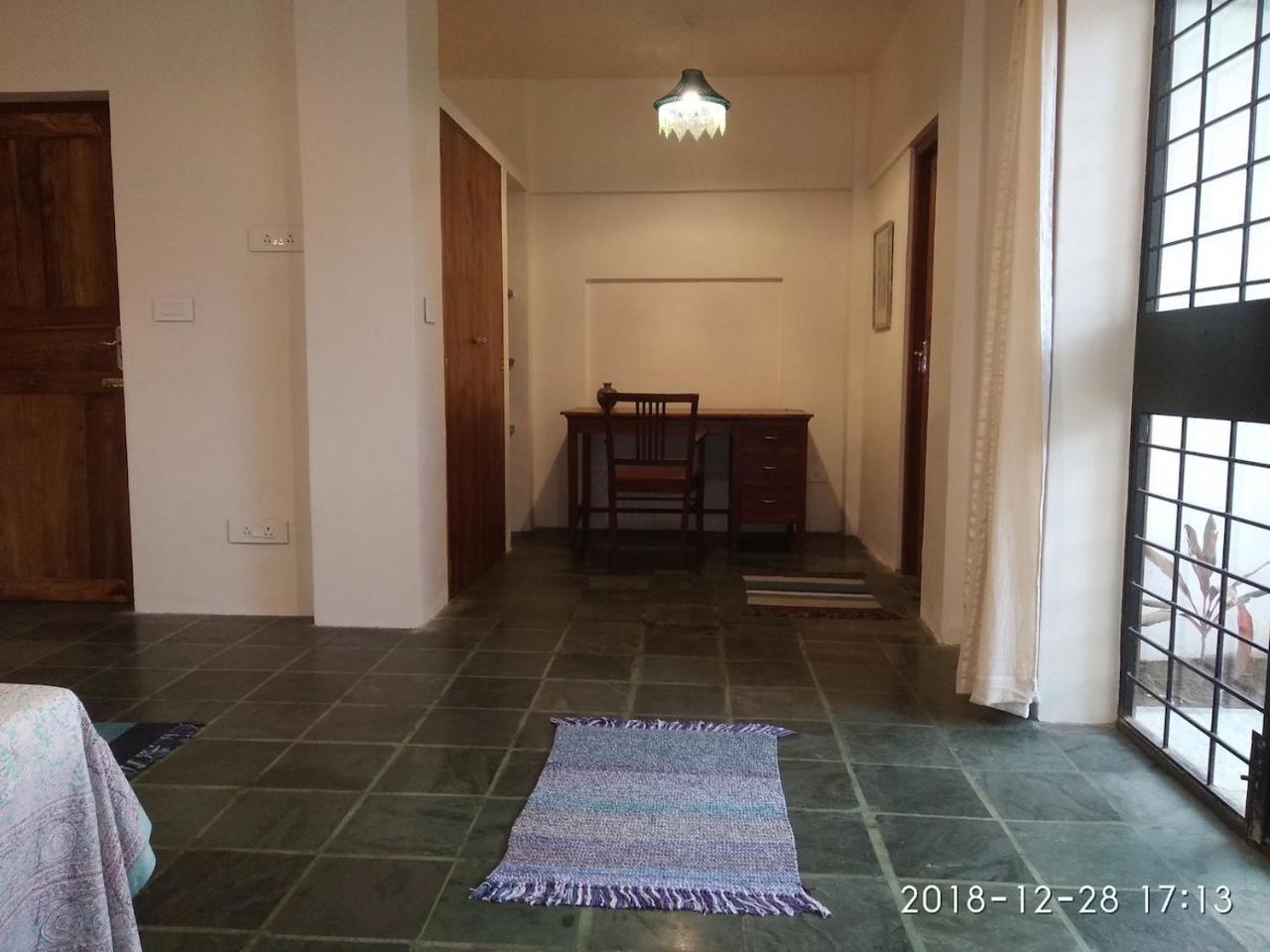 Isai Ambalam Guest House بونديتْشيري المظهر الخارجي الصورة