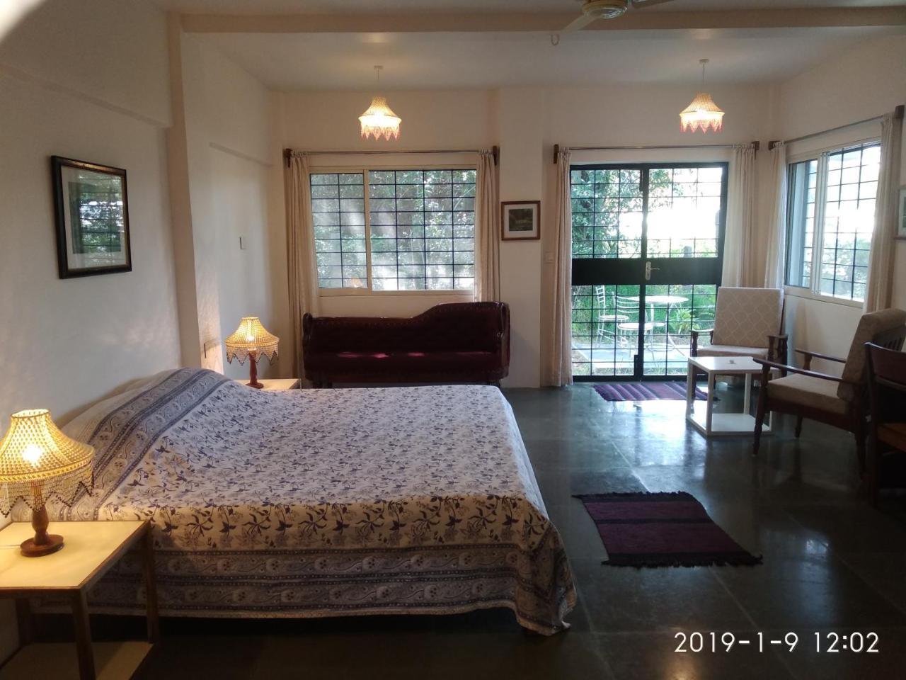 Isai Ambalam Guest House بونديتْشيري المظهر الخارجي الصورة