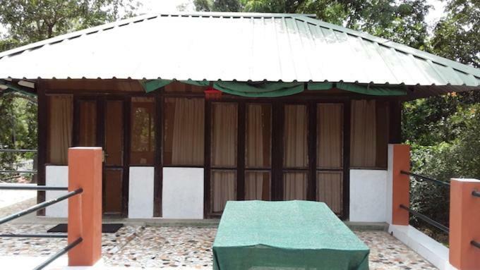 Isai Ambalam Guest House بونديتْشيري المظهر الخارجي الصورة