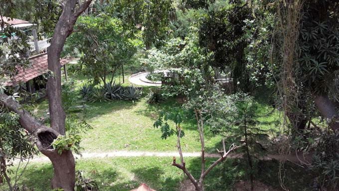 Isai Ambalam Guest House بونديتْشيري المظهر الخارجي الصورة